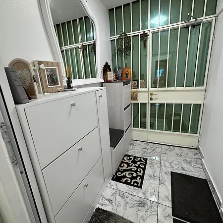 2 Bedroom 2 Beds Flat In Lejlighed *