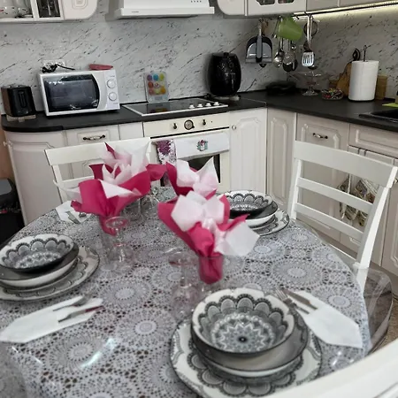 Lejlighed 2 Bedroom 2 Beds Flat In *